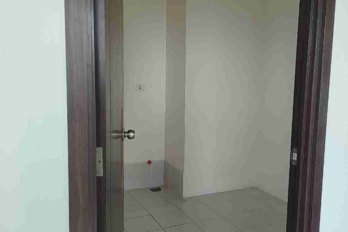 3 Bedroom Condo for Sale in COVENT GARDEN, Santa Mesa, Manila, Metro Manila near LRT-2 V. Mapa – photo 7