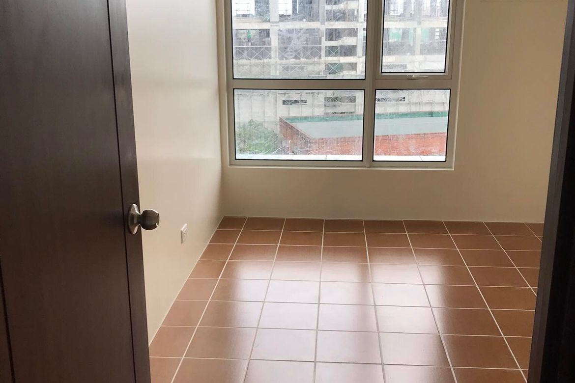 3 Bedroom Condo for Sale in COVENT GARDEN, Santa Mesa, Manila, Metro Manila near LRT-2 V. Mapa – photo 7
