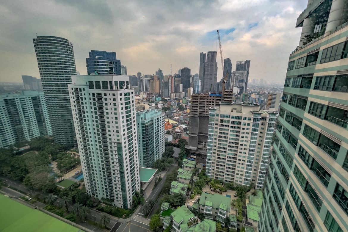 3 Bedroom Condo for Sale in Edades Tower, Rockwell, Makati City near MRT-3 Guadalupe – photo 14