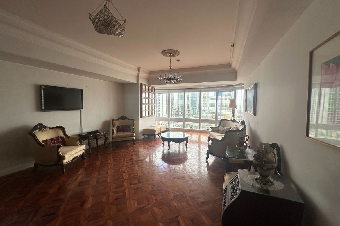 3 Bedroom Condo for Sale in Ermita, Manila, Metro Manila near LRT-1 Pedro Gil – photo 2