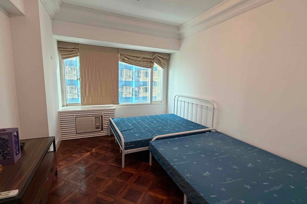 3 Bedroom Condo for Sale in Ermita, Manila, Metro Manila near LRT-1 Pedro Gil – photo 3