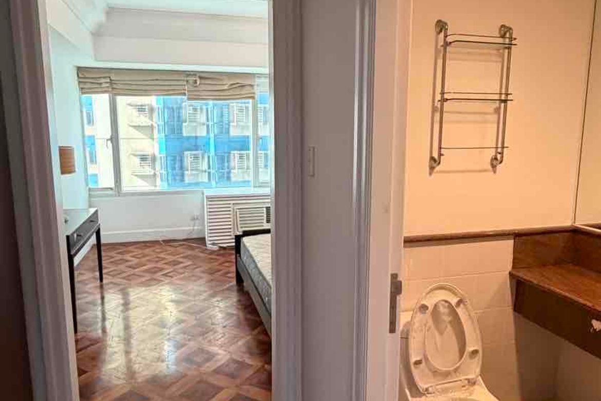 3 Bedroom Condo for Sale in Ermita, Manila, Metro Manila near LRT-1 Pedro Gil – photo 8