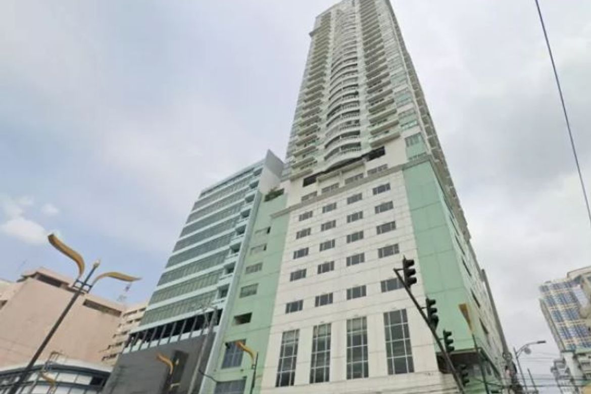 3 Bedroom Condo for Sale in Ermita, Manila, Metro Manila near LRT-1 United Nations