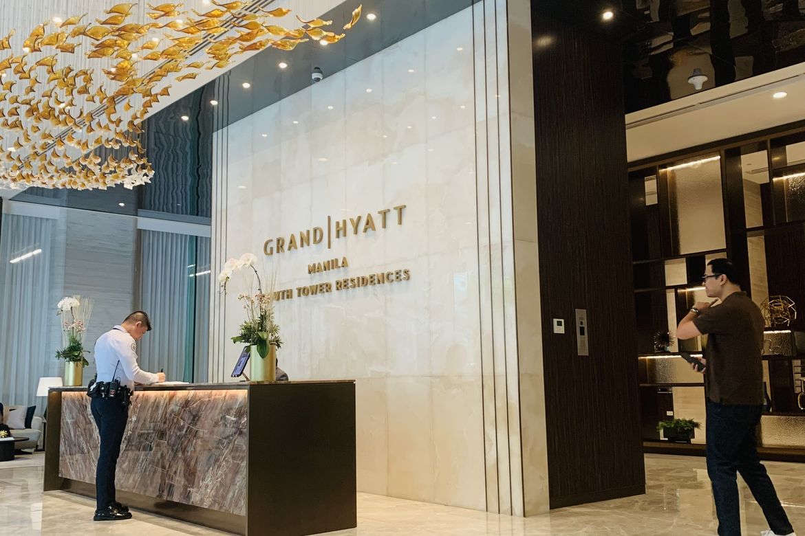 3 Bedroom Condo for Sale in Grand Hyatt Manila Residences, BGC, Taguig