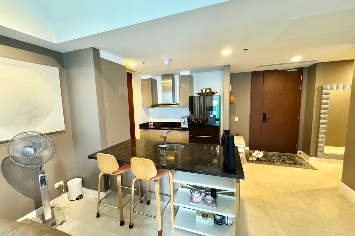 3 Bedroom Condo for Sale in Grand Hyatt Manila Residences, BGC, Taguig – photo 6