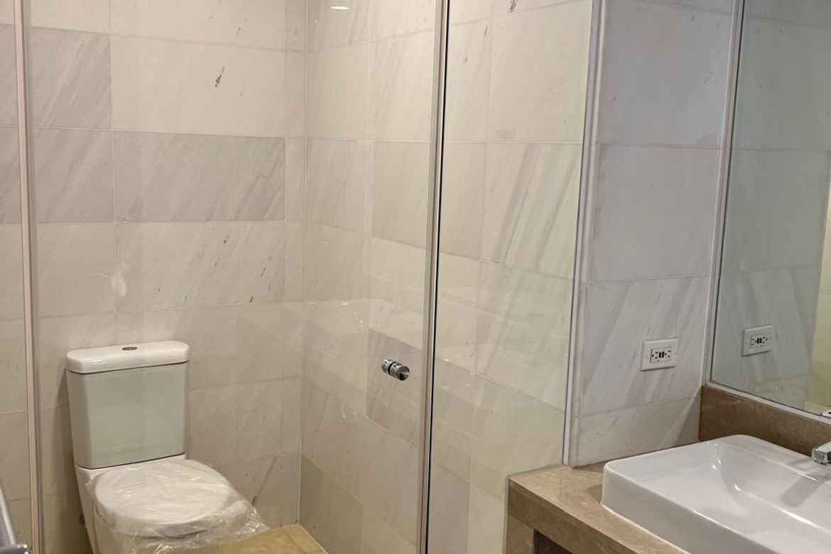 3 Bedroom Condo for Sale in Grand Hyatt Manila Residences, BGC, Taguig – photo 2