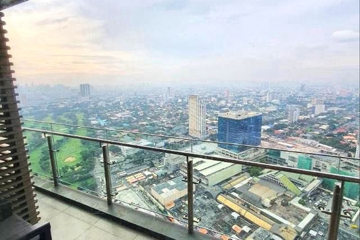 3 Bedroom Condo for Sale in Greenhills, San Juan, Metro Manila near MRT-3 Santolan – photo 2