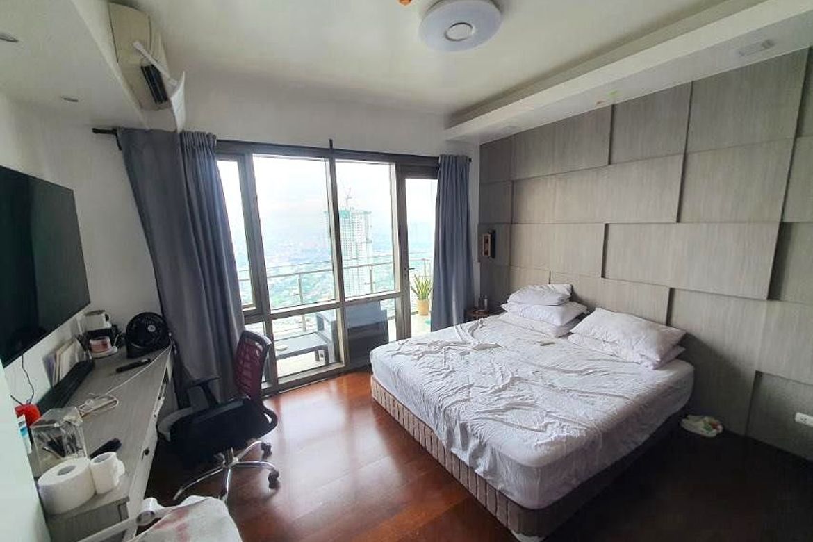 3 Bedroom Condo for Sale in Greenhills, San Juan, Metro Manila near MRT-3 Santolan – photo 3