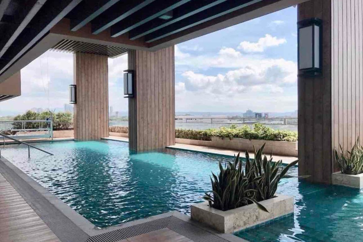 3 Bedroom Condo for Sale in Greenhills, San Juan, Metro Manila near MRT-3 Santolan