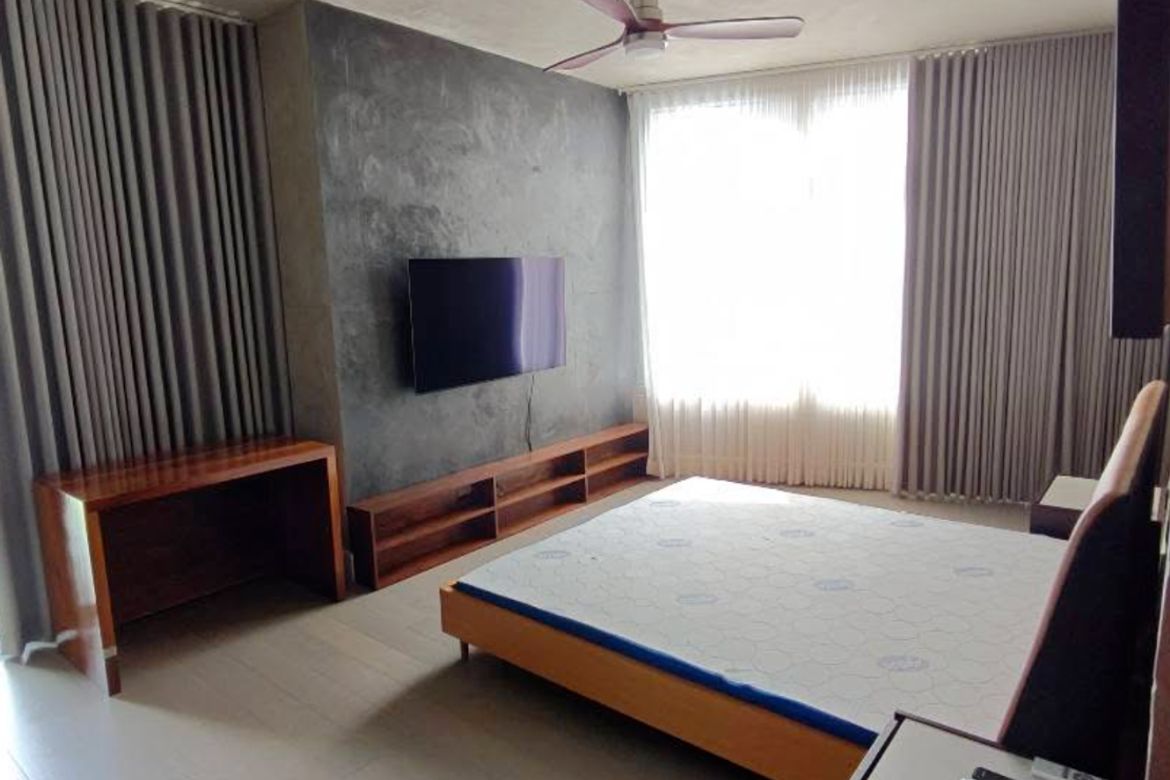 3 Bedroom Condo for Sale in Guadalupe Viejo, Makati City near MRT-3 Guadalupe – photo 10
