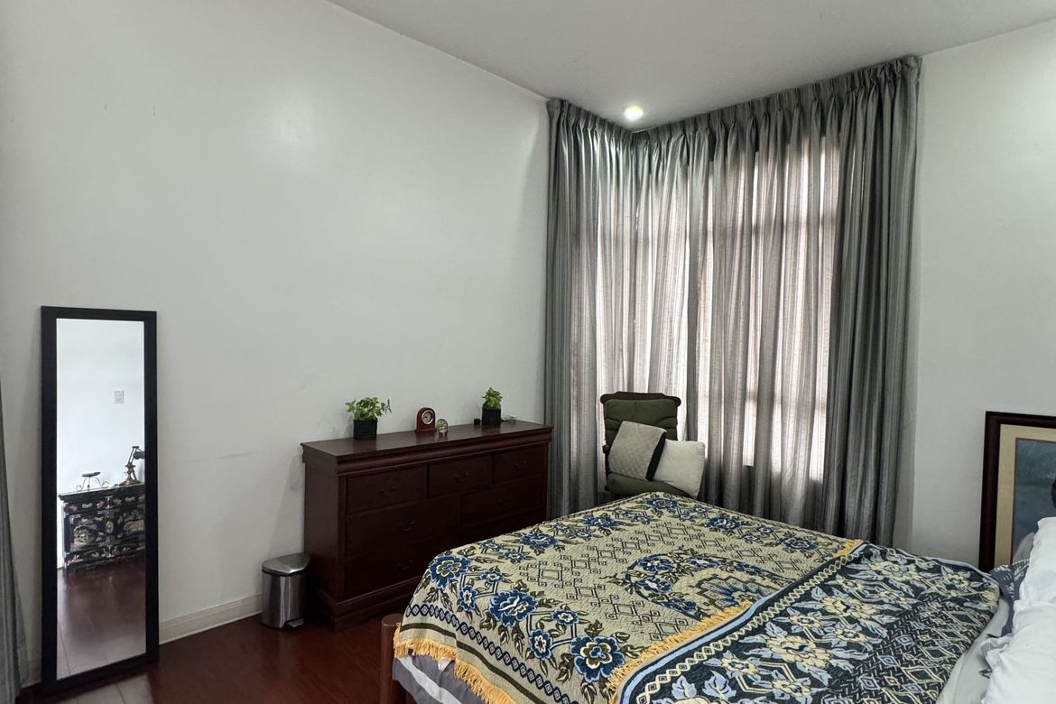 3 Bedroom Condo for Sale in Horseshoe, Quezon City, Metro Manila near LRT-2 Betty Go-Belmonte – photo 4
