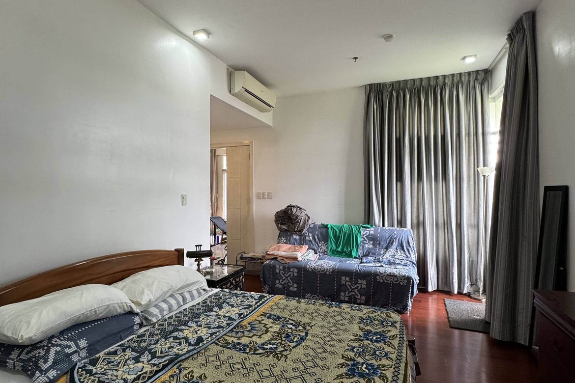 3 Bedroom Condo for Sale in Horseshoe, Quezon City, Metro Manila near LRT-2 Betty Go-Belmonte – photo 5