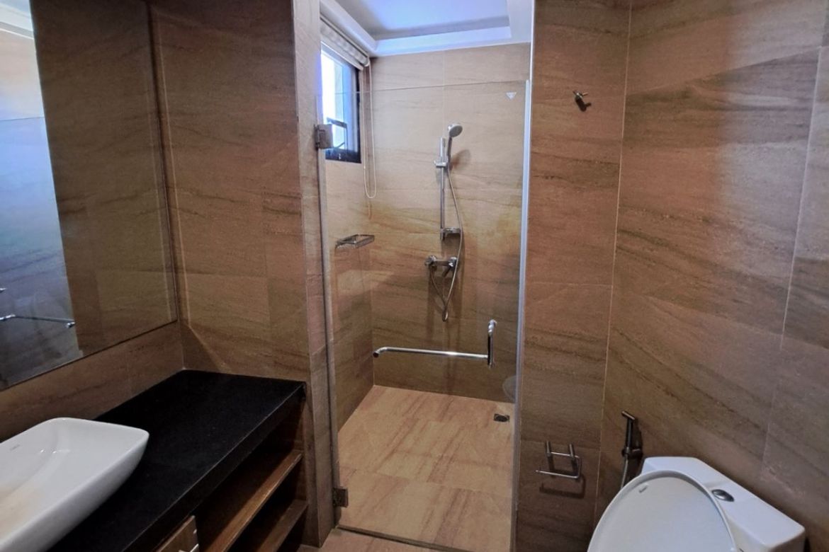 3 Bedroom Condo for Sale in Kapitolyo, Pasig, Metro Manila – photo 7