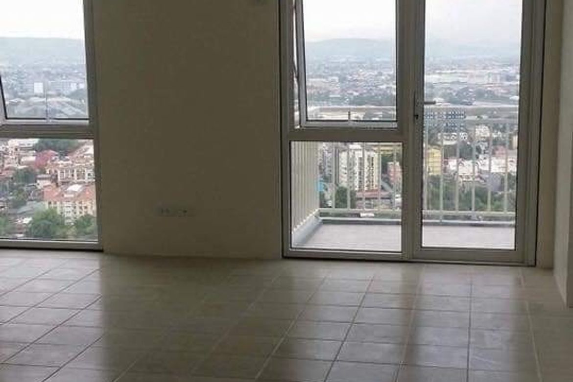 3 Bedroom Condo for Sale in Kasara Urban Resort Residences, Ugong, Pasig, Metro Manila – photo 7