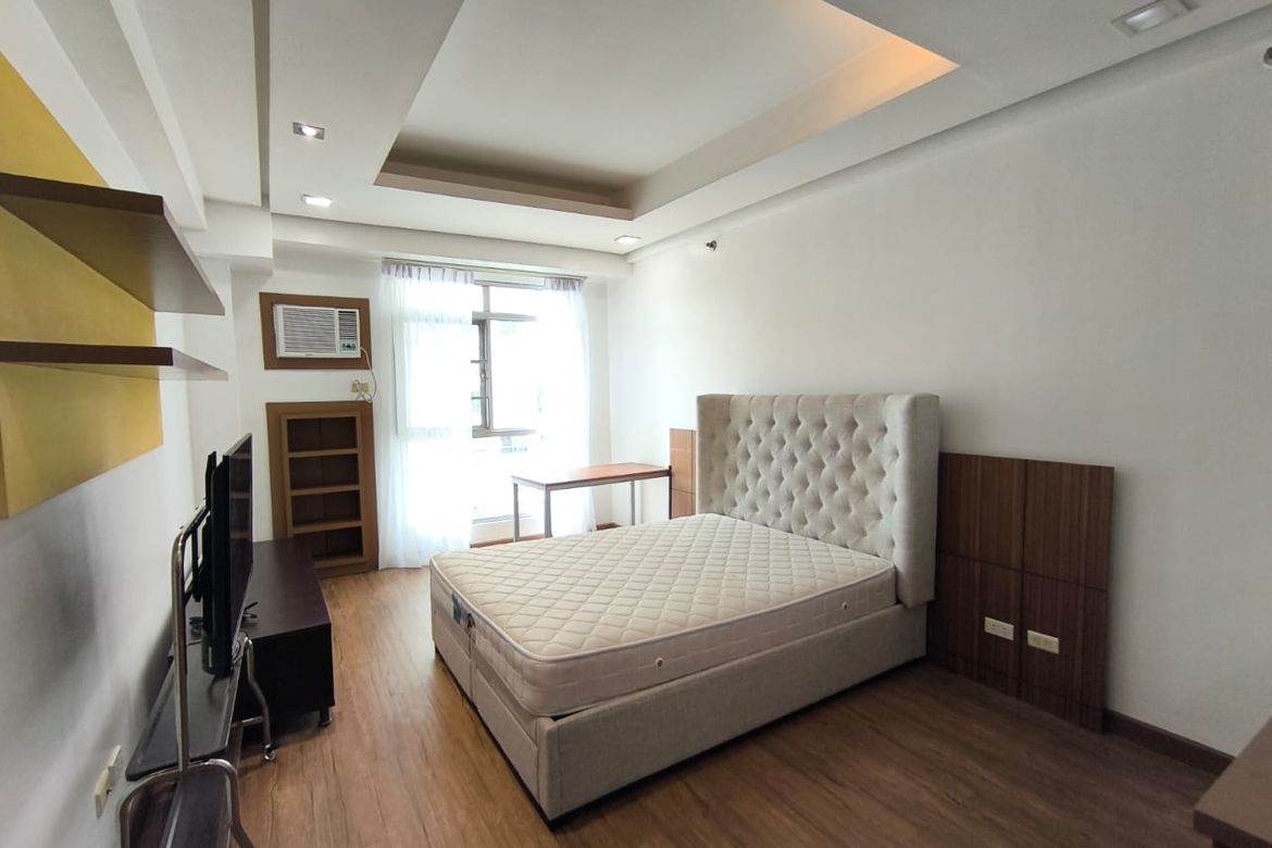 3 Bedroom Condo for Sale in Kensington Place, BGC, Taguig near MRT-3 Buendia – photo 4