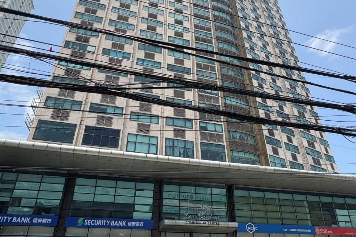 3 Bedroom Condo for Sale in Lee Gardens, Addition Hills, Mandaluyong, Metro Manila