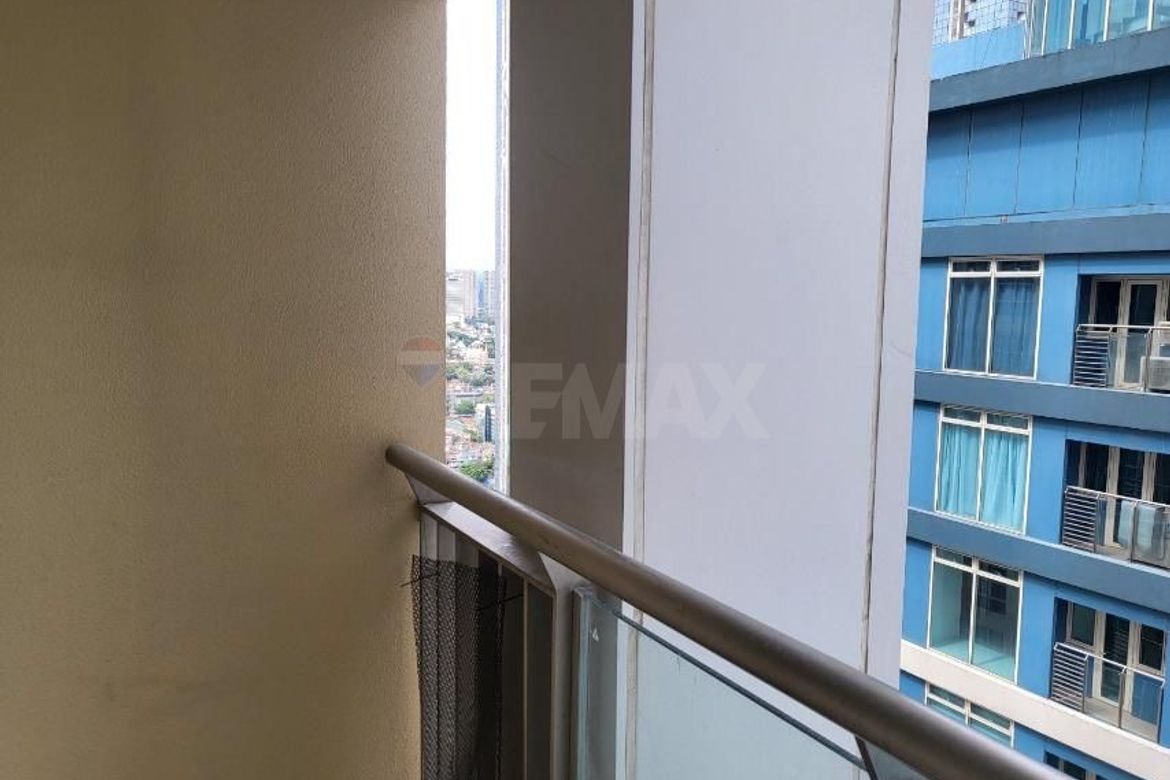 3 Bedroom Condo for Sale in Madison Park West, BGC, Taguig – photo 3
