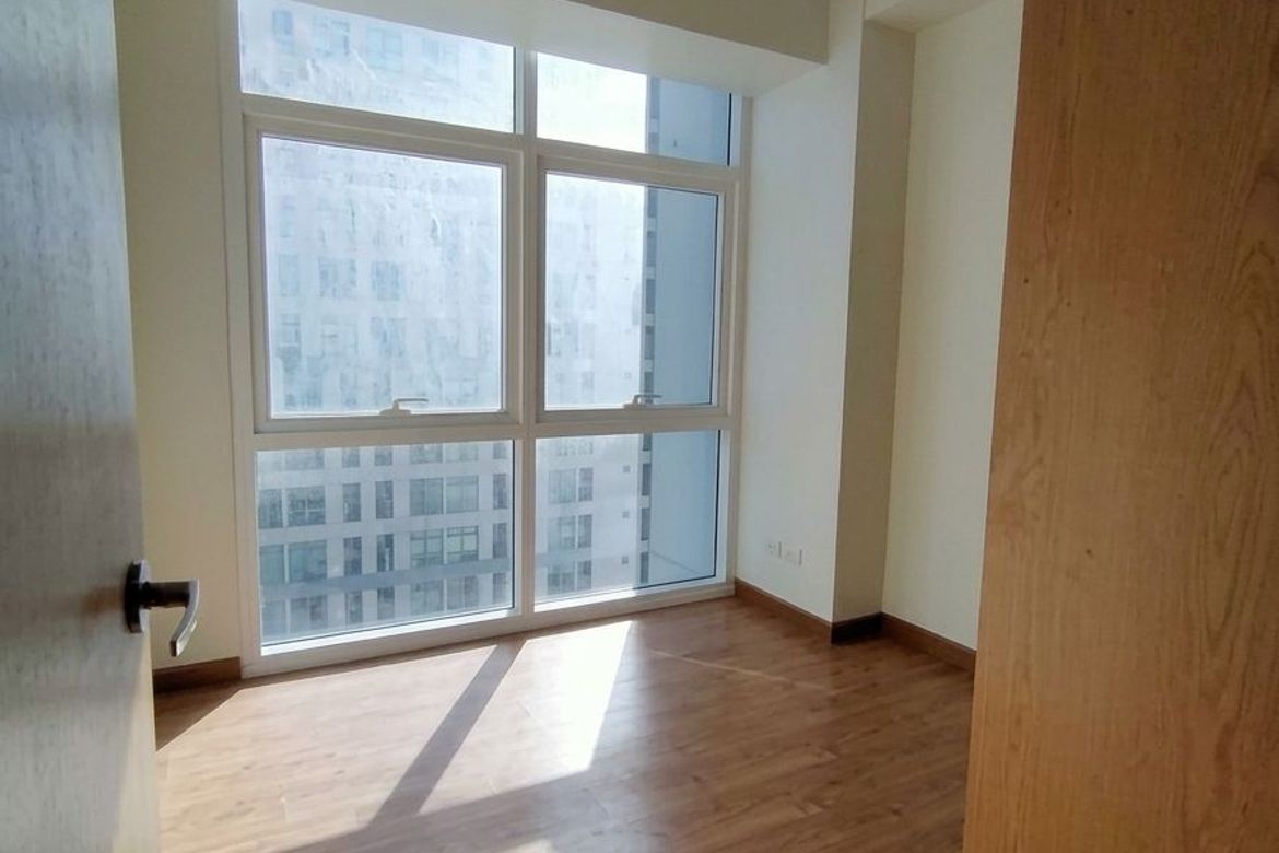 3 Bedroom Condo for Sale in Madison Park West, BGC, Taguig – photo 3