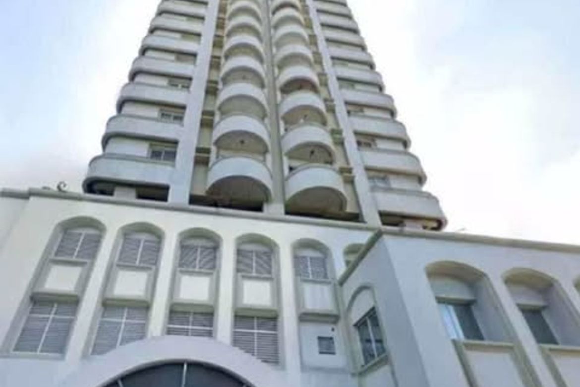3 Bedroom Condo for Sale in Malate, Manila, Metro Manila near LRT-1 Vito Cruz