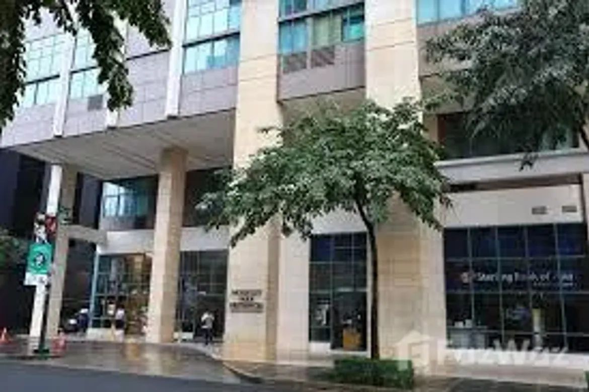 3 Bedroom Condo for Sale in McKinley Park Residences, BGC, Taguig