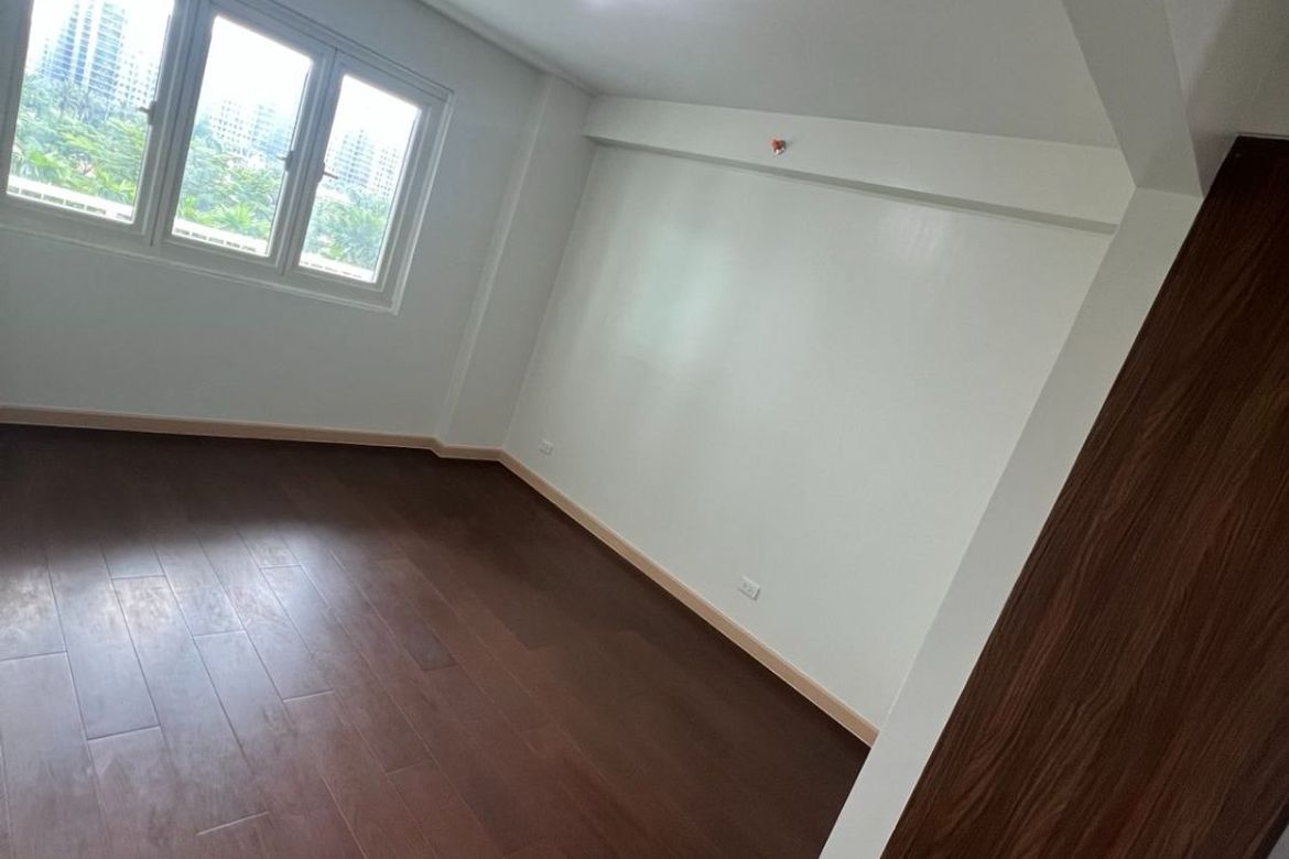 3 Bedroom Condo for Sale in Mi Casa, Barangay 76, Pasay, Metro Manila near LRT-1 EDSA – photo 3