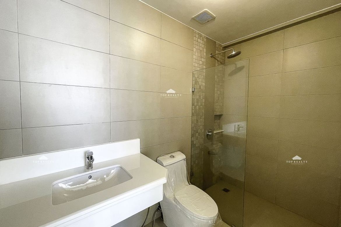 3 Bedroom Condo for Sale in Oak Harbor Residences, Don Bosco, Parañaque, Metro Manila – photo 6