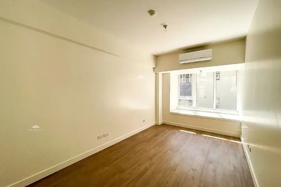 3 Bedroom Condo for Sale in Oak Harbor Residences, Don Bosco, Parañaque, Metro Manila – photo 3