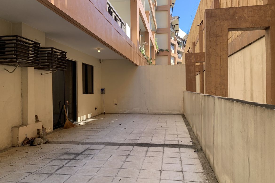 3 Bedroom Condo for Sale in Ohana Place, Almanza Uno, Las Piñas, Metro Manila