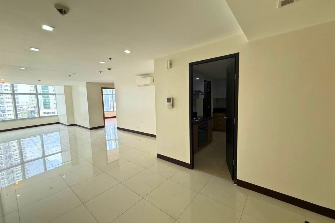 3 Bedroom Condo for Sale in One Central, Bel-Air, Makati City – photo 3