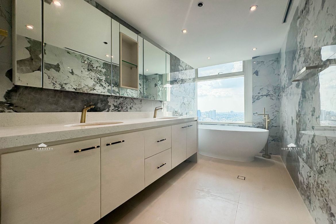 3 Bedroom Condo for Sale in One Roxas Triangle Tower, Urdaneta, Makati City near MRT-3 Buendia – photo 12