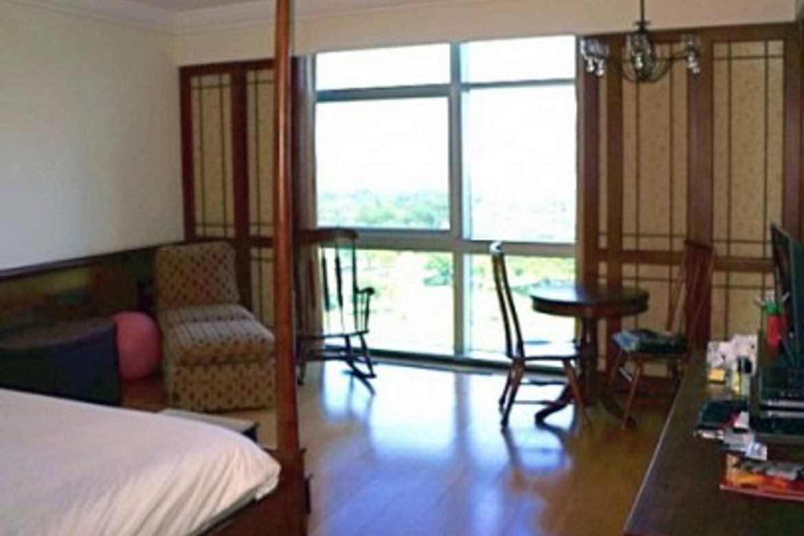 3 Bedroom Condo for Sale in One Shangri-La Place, Wack-Wack Greenhills, Mandaluyong, Metro Manila near MRT-3 Shaw Boulevard – photo 3
