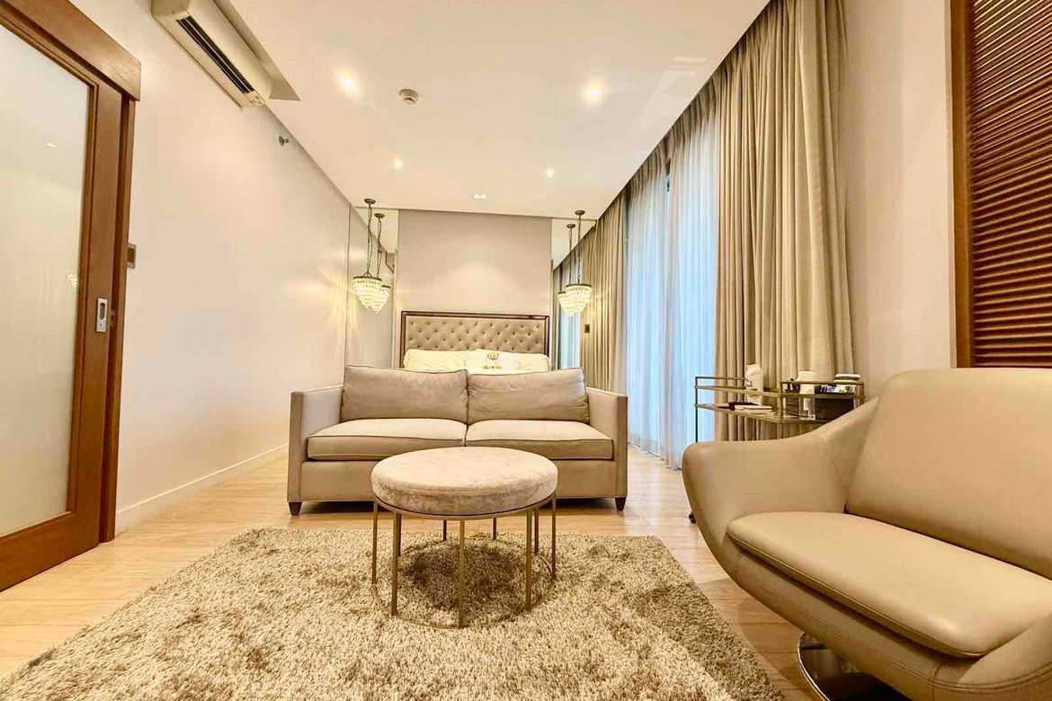 3 Bedroom Condo for Sale in One Shangri-La Place, Wack-Wack Greenhills, Mandaluyong, Metro Manila near MRT-3 Shaw Boulevard – photo 6