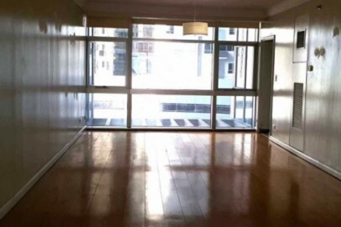 3 Bedroom Condo for Sale in One Shangri-La Place, Wack-Wack Greenhills, Mandaluyong, Metro Manila near MRT-3 Shaw Boulevard