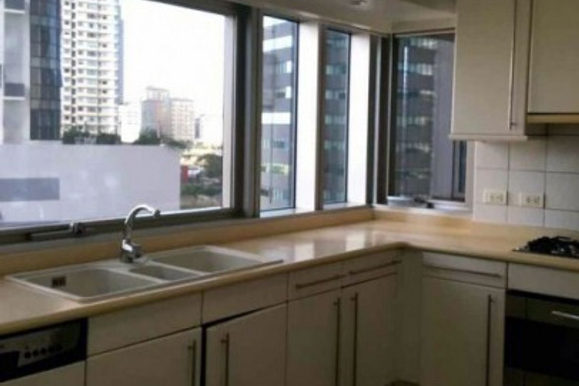 3 Bedroom Condo for Sale in One Shangri-La Place, Wack-Wack Greenhills, Mandaluyong, Metro Manila near MRT-3 Shaw Boulevard – photo 3