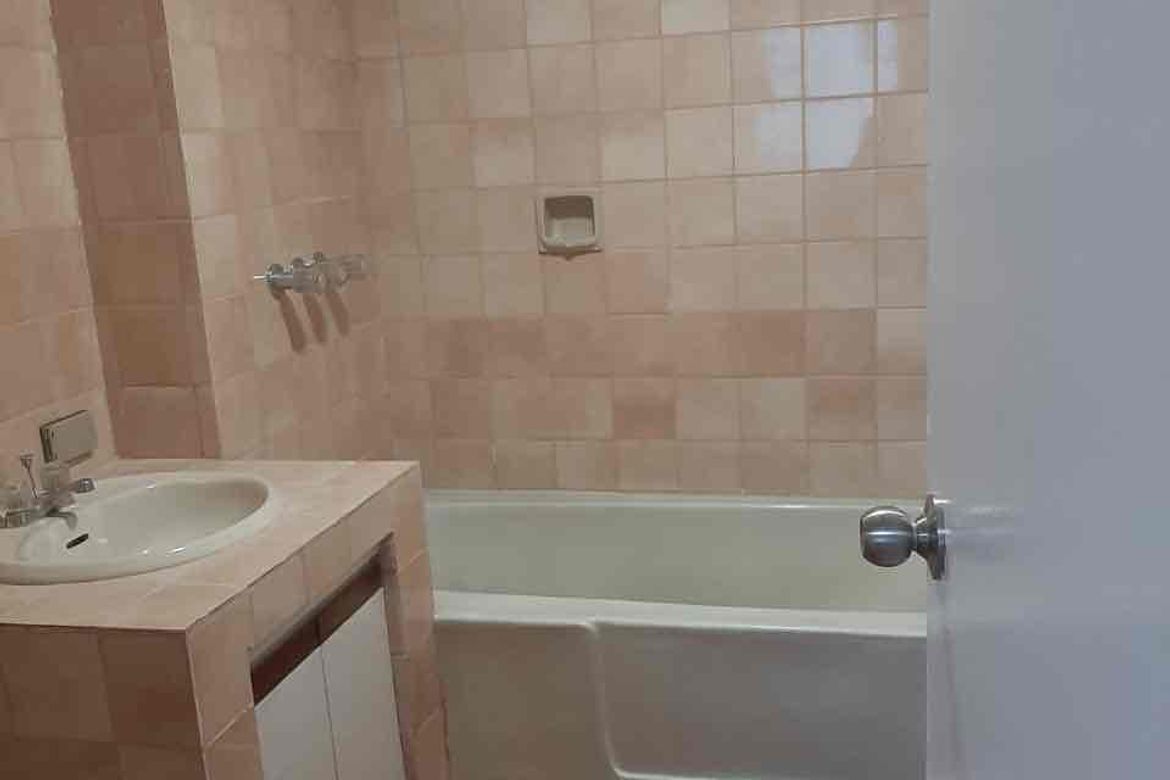 3 Bedroom Condo for Sale in Pacific Place, San Antonio, Pasig, Metro Manila near MRT-3 Ortigas – photo 7