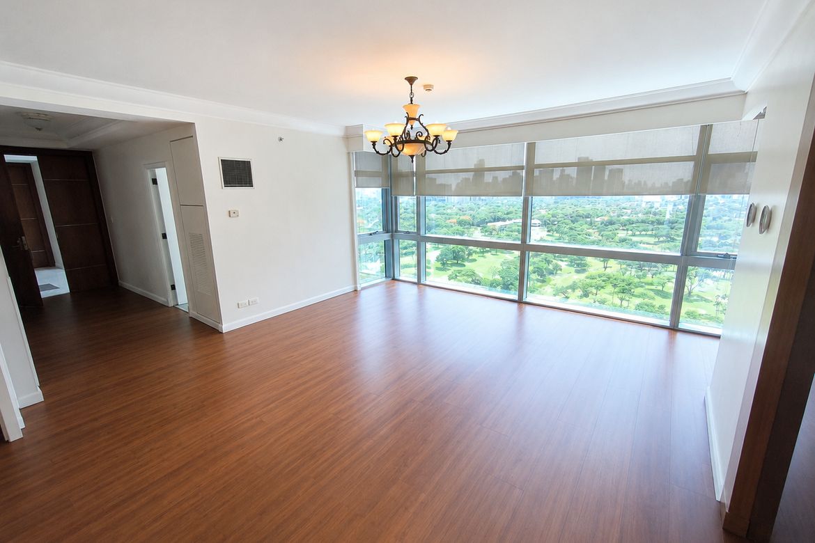 3 Bedroom Condo for Sale in Pacific Plaza Towers, BGC, Taguig
