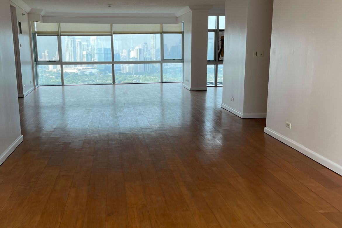 3 Bedroom Condo for Sale in Pacific Plaza Towers, BGC, Taguig