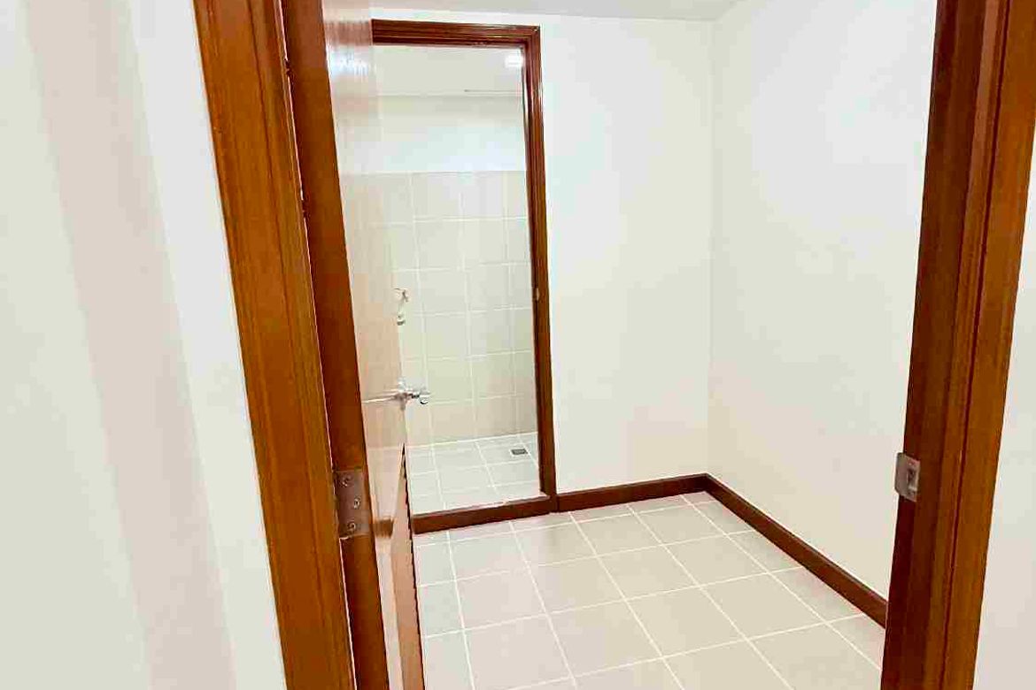 3 Bedroom Condo for Sale in Palm Beach West, Barangay 76, Pasay, Metro Manila near LRT-1 Libertad – photo 8