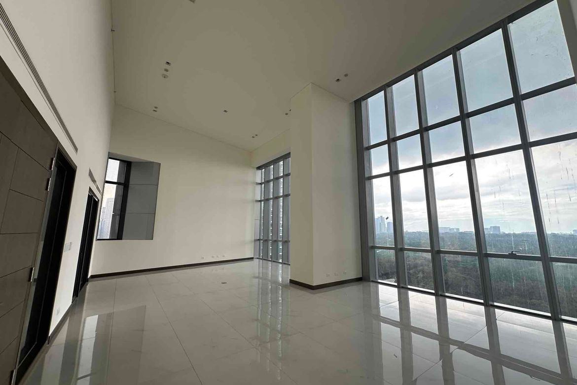 3 Bedroom Condo for Sale in Park Central Towers, Urdaneta, Makati City near MRT-3 Ayala