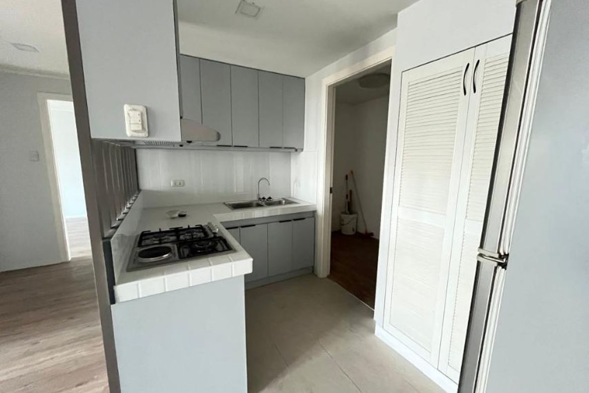 3 Bedroom Condo for Sale in Pio Del Pilar, Makati City – photo 13