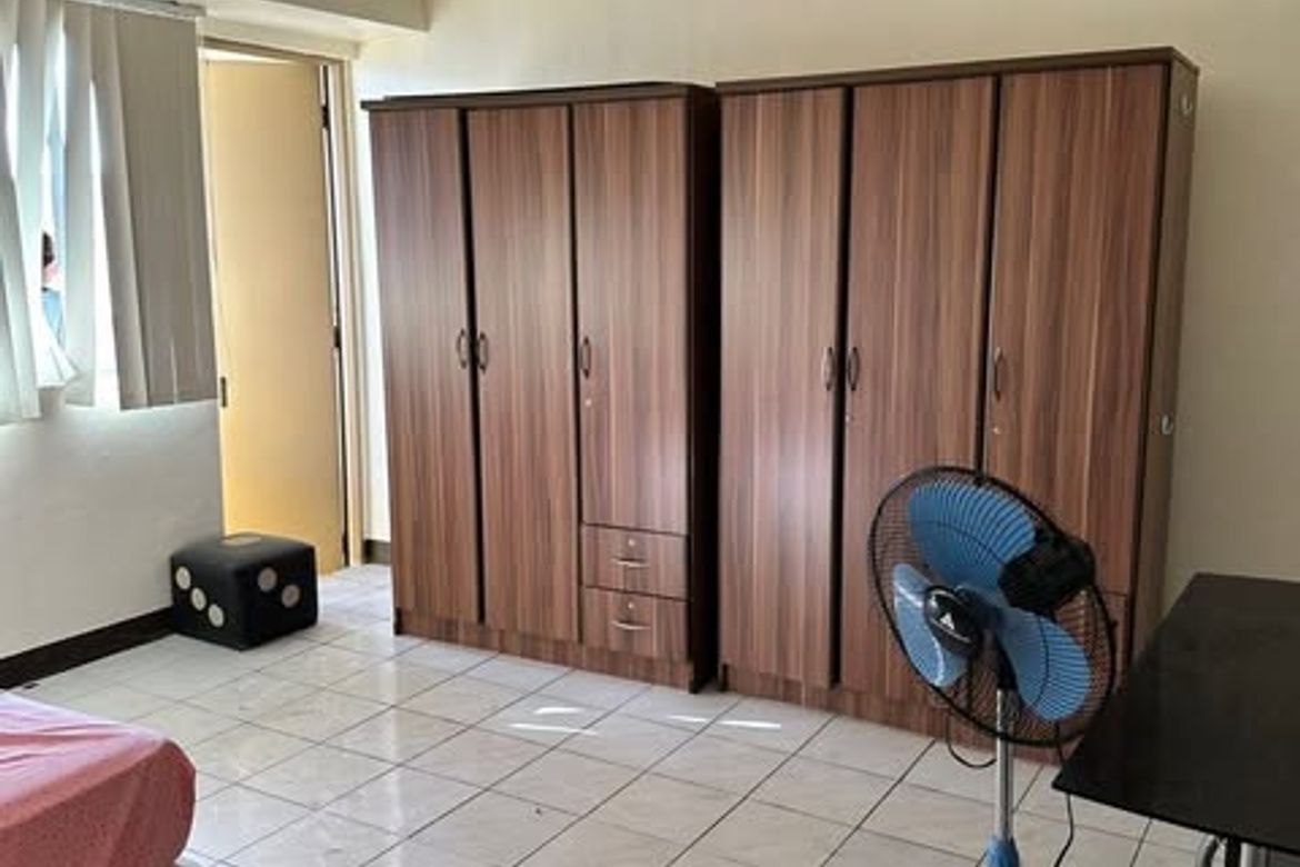 3 Bedroom Condo for Sale in Pio Del Pilar, Makati, Metro Manila – photo 6