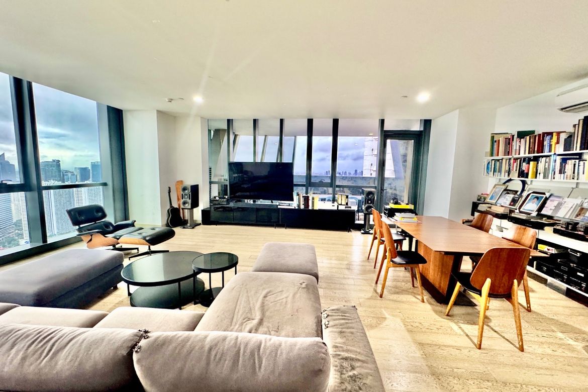 3 Bedroom Condo for Sale in Poblacion, Makati City – photo 2