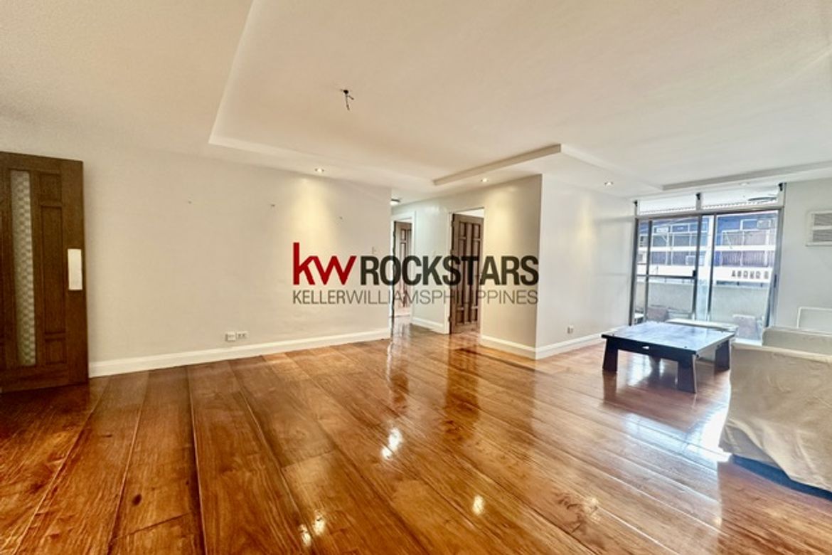 3 Bedroom Condo for Sale in Poblacion, Makati City – photo 2
