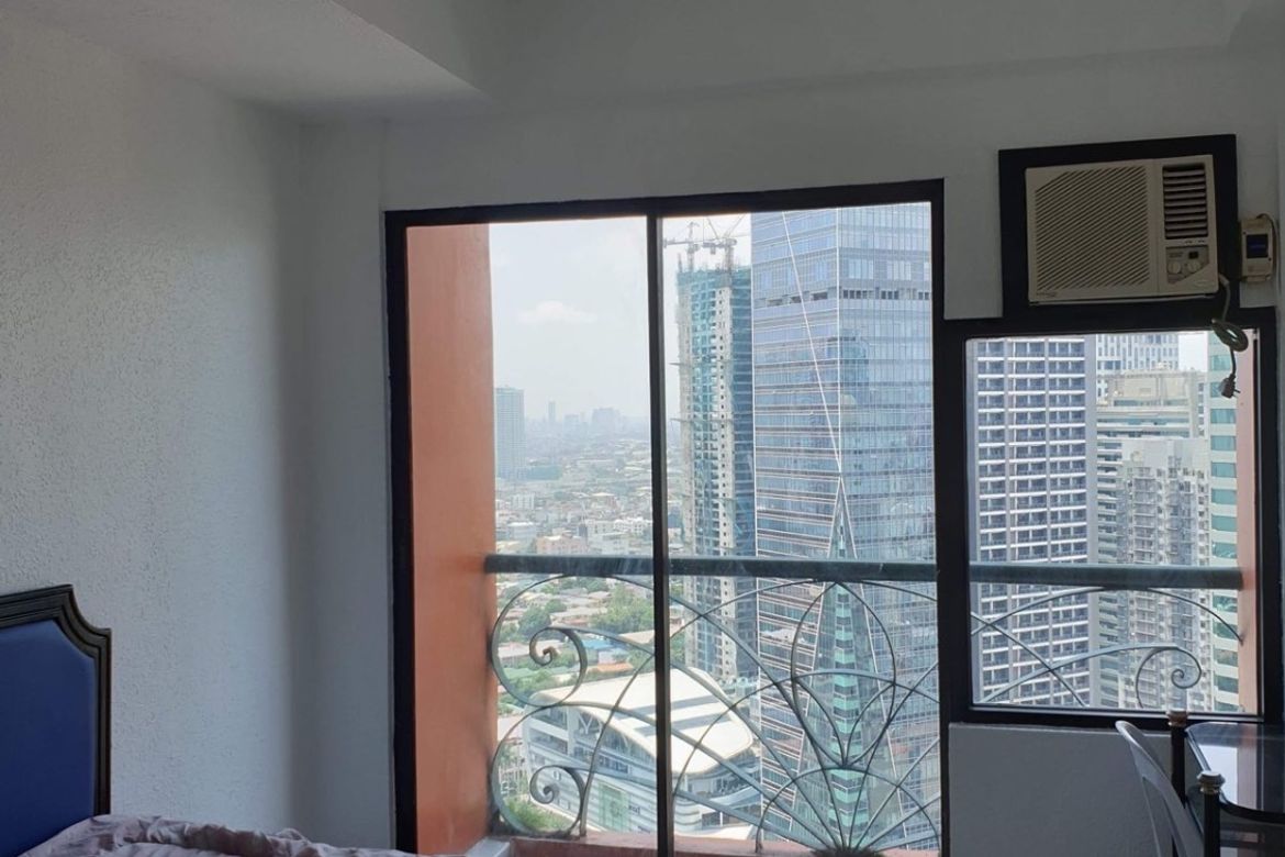 3 Bedroom Condo for Sale in Poblacion, Makati, Metro Manila – photo 3