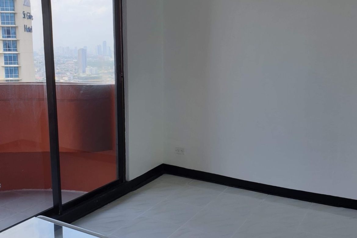3 Bedroom Condo for Sale in Poblacion, Makati, Metro Manila – photo 5