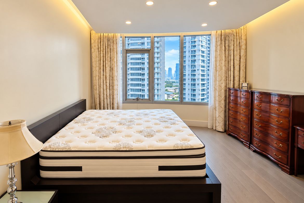 3 Bedroom Condo for Sale in Proscenium at Rockwell, Guadalupe Viejo, Makati, Metro Manila near MRT-3 Guadalupe – photo 4