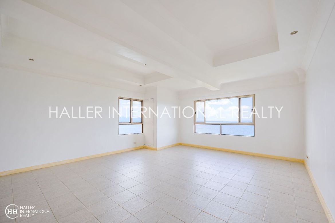 3 Bedroom Condo for Sale in Punta Engaño, Lapu-Lapu, Cebu – photo 2
