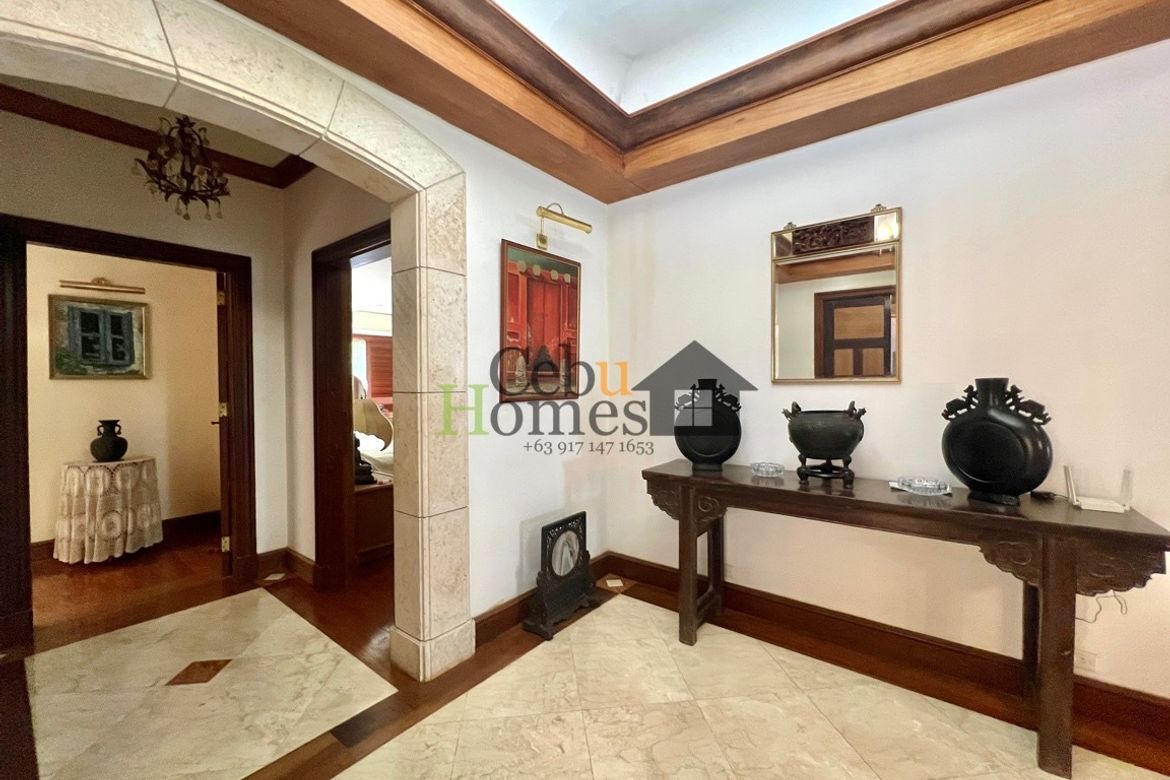 3 Bedroom Condo for Sale in Punta Engaño, Lapu-Lapu, Cebu – photo 2