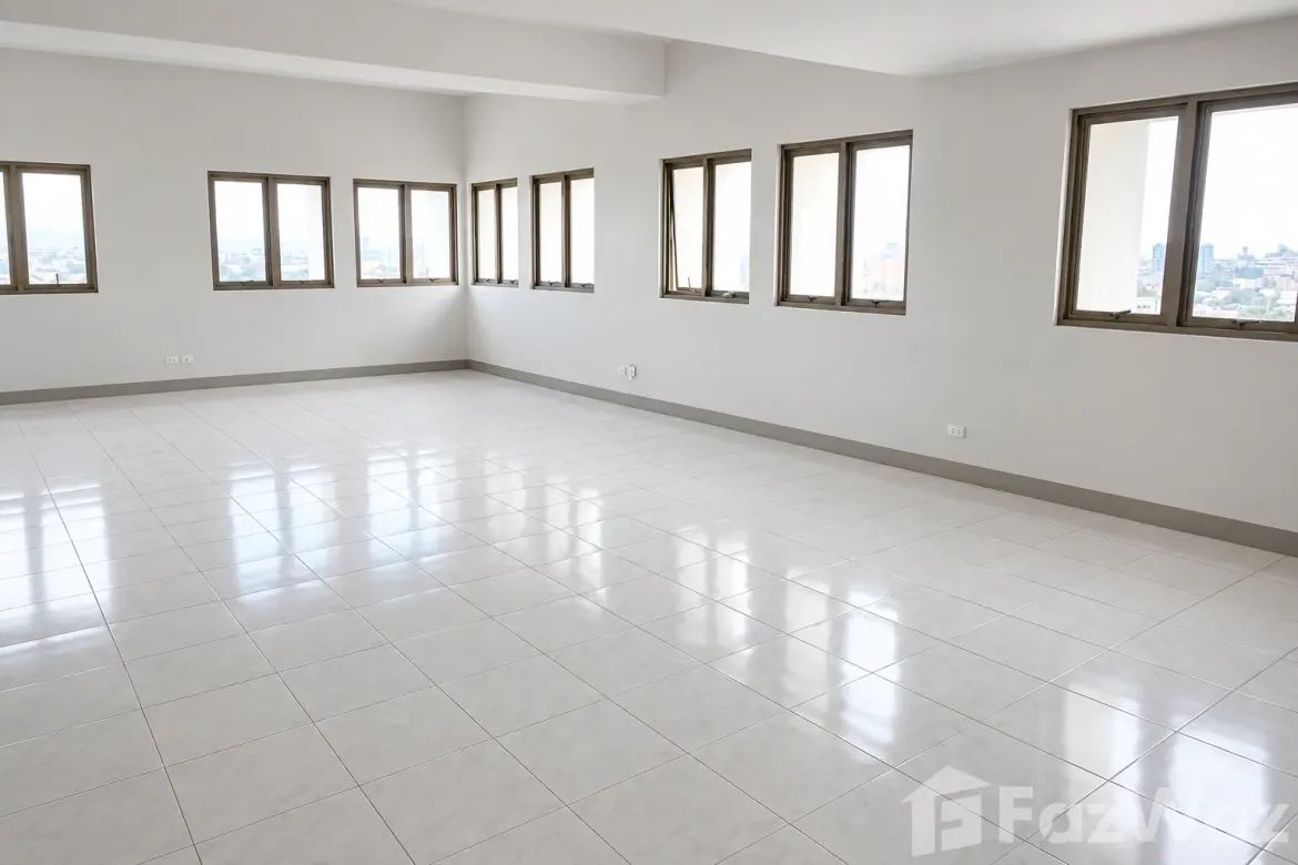 3 Bedroom Condo for Sale in Ramon Magsaysay, Quezon City, Metro Manila near LRT-1 Roosevelt – photo 2