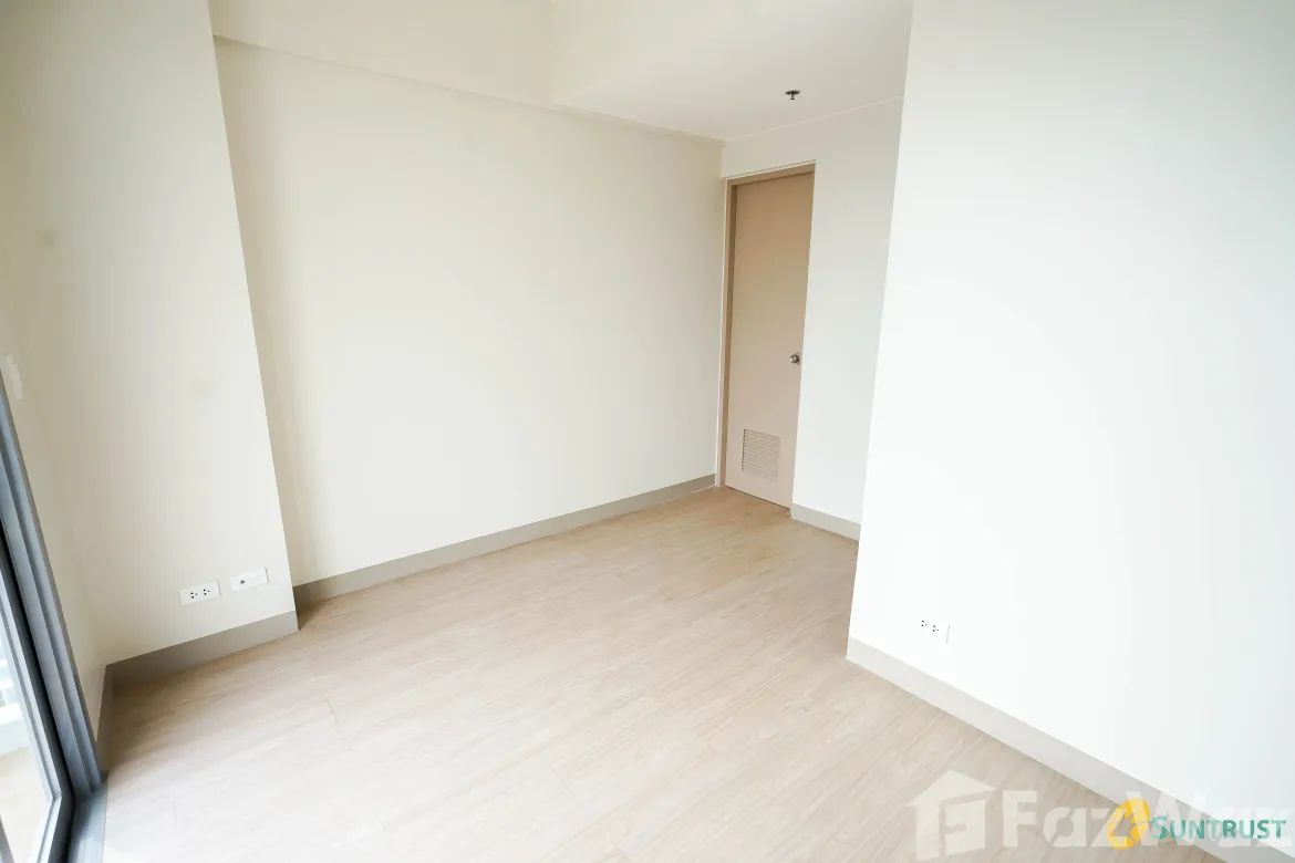 3 Bedroom Condo for Sale in Ramon Magsaysay, Quezon City, Metro Manila near LRT-1 Roosevelt – photo 2
